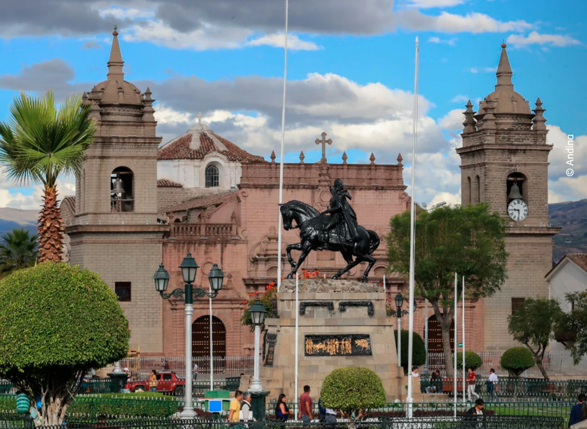 Recorre el Perú con sus platos bandera: aprende la receta en un minuto